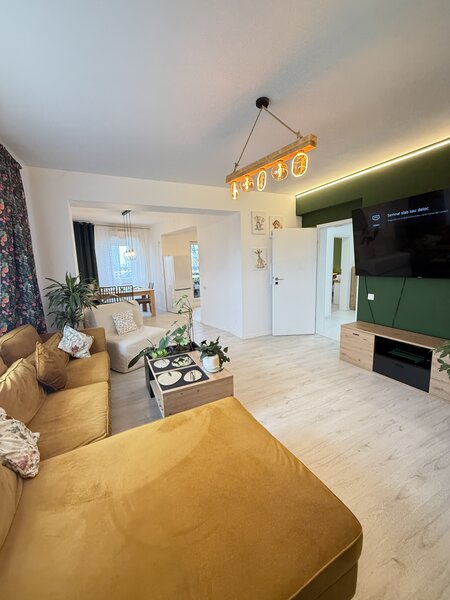 Iernii 20, de vanzare apartament 2 camere, 73 mp, parc privat 11.000 mp.
