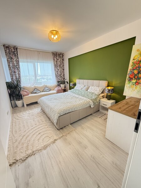Iernii 20, de vanzare apartament 2 camere, 73 mp, parc privat 11.000 mp.