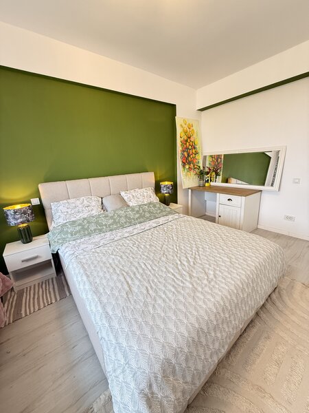 Iernii 20, de vanzare apartament 2 camere, 73 mp, parc privat 11.000 mp.